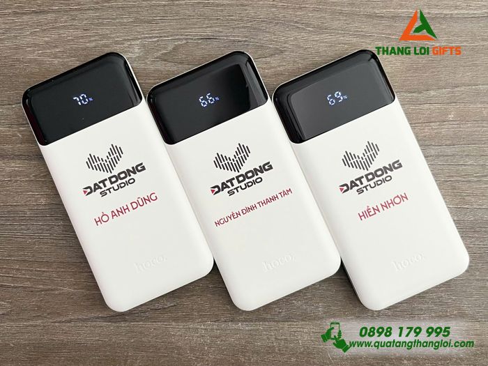 Pin Sạc Dự Phòng Hoco 10.000mAh Màu Trắng - In Logo Doanh Nghiệp Đất Đồng STUDIO