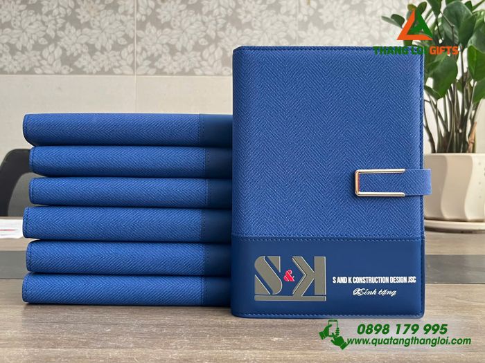 Sổ Tay Bìa Còng Màu Xanh - In Logo Doanh Nghiệp S AND K