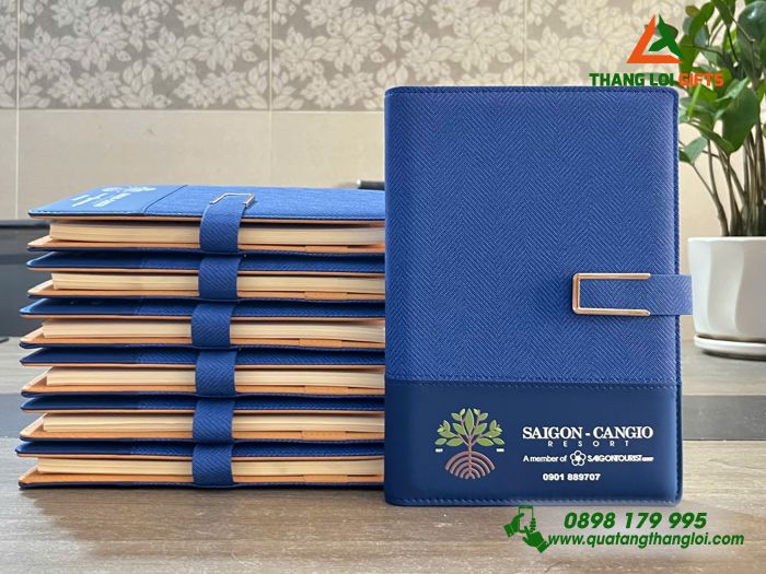 Sổ Da Bìa Còng Màu Xanh - In Logo Doanh Nghiệp Sài Gòn Cần Giờ Resort