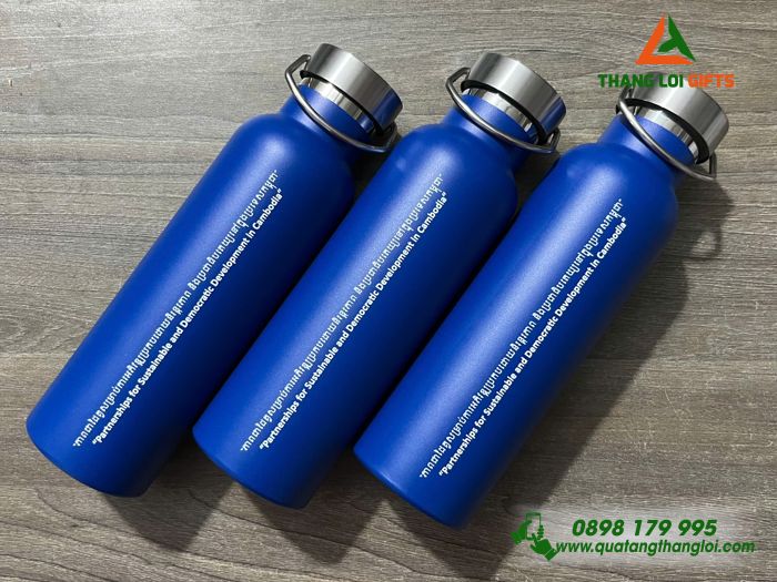 Bình Giữ Nhiệt 600ml Màu Xanh - In Logo Nội Dung Cambodia