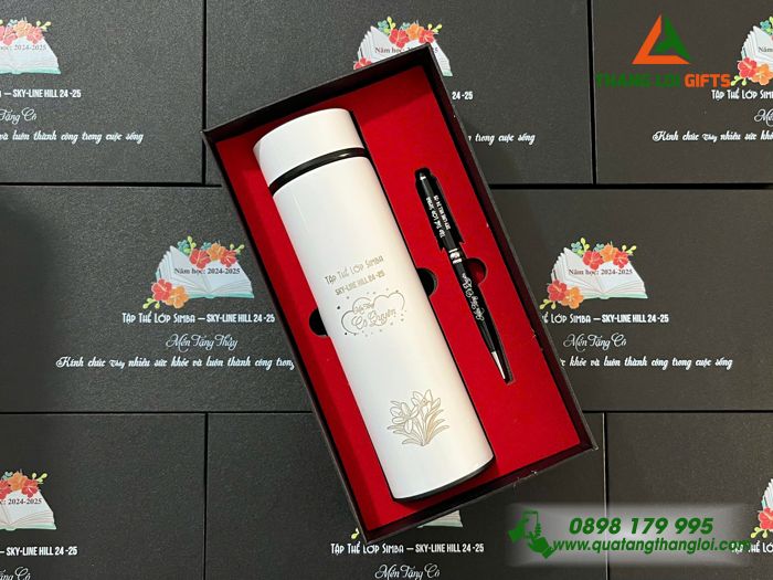 Bộ Quà Tặng (Bình & Bút) - In Khắc Tên Làm Quà Tặng Cô Giáo Ngày 8/3