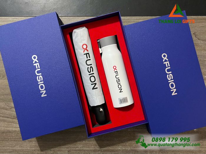 Set Quà Tặng (Ô Dù Cầm Tay+ Bình Lock&Lock) - In Logo FUSION