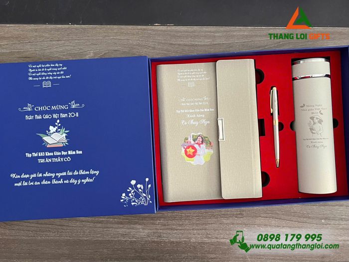 Set Quà Tặng (Sổ+ Bình+ Bút) Màu Trắng Kem - In Khắc Hình Ảnh Làm Quà Tặng Nhân Ngày Quốc Tế Phụ Nữ