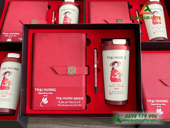 Giftset Bộ Quà Tặng (Sổ+ Ly+ Bút) Màu Đỏ - In Khắc Hình Ảnh Làm Quà Nhân Ngày Phụ Nữ 8/3