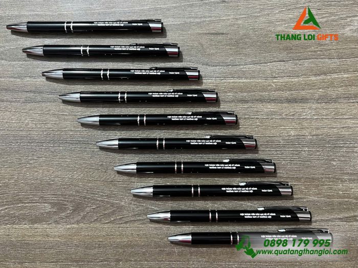 Bút Bi Kim Loại Bấm Màu Đen - Khắc Tên Trường THPT Lý Thường Kiệt 