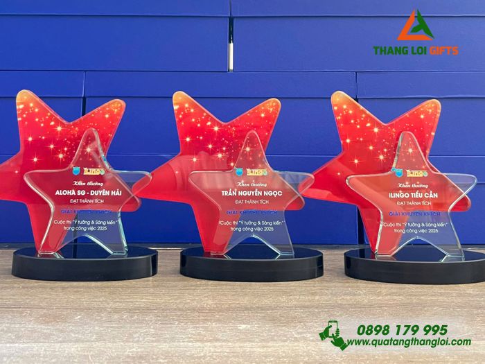 Cup Pha Lê Dạng Ngôi Sao - In Logo Trung Tâm Ngoại Ngữ ALOHA Sài Gòn