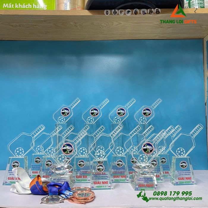 Cúp Pha Lê PICKLEBALL - In Tên, Logo, Hình Ảnh Làm Quà Tặng Vinh Danh