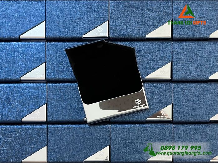 Hộp Đựng Namecard Vát Cạnh Màu Xanh - Khắc Logo Doanh Nghiệp Minh Ngọc Group