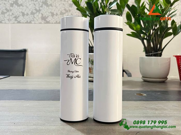 Bình Giữ Nhiệt Màu Trắng - Khắc Logo Chương Trình Tôi Là MC