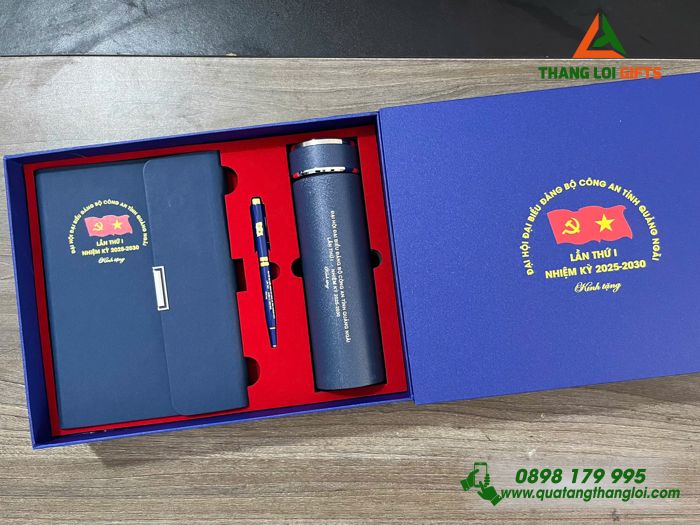 Bộ Quà Tặng (Sổ+ Bình+ Bút) Màu Xanh - In Khắc Logo Đại Hội Đảng Bộ Công An Tỉnh Quảng Ngãi 