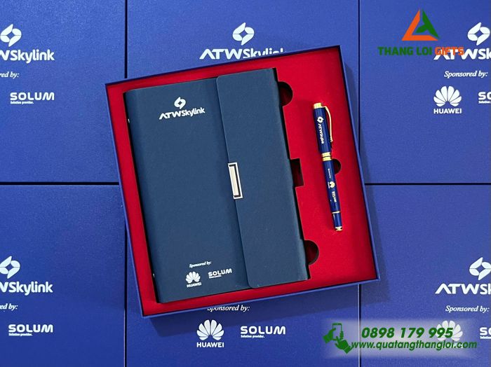 Combo Quà Tặng (Sổ & Bút) Màu Xanh - In Khắc Logo Doanh Nghiệp HUAWEI