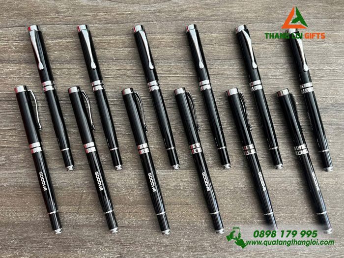 Bút Ký Kim Loại Nắp Màu Đen Khoen Bạc - Khắc Logo Doanh Nghiệp GOODWE