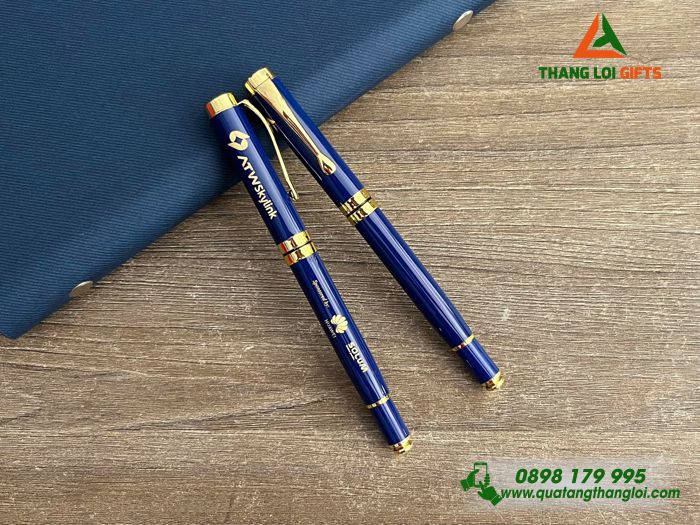 Bút Ký Kim Loại Nắp Màu Xanh Khoen Vàng - Khắc Logo Doanh Nghiệp HUAWEI