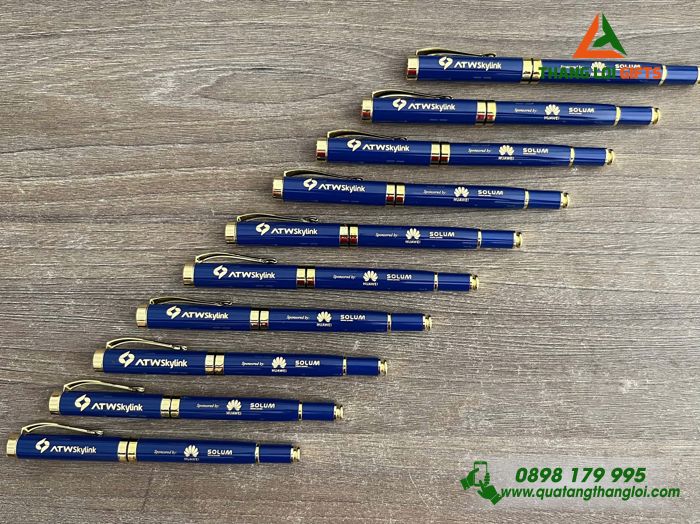 Bút Ký Kim Loại Nắp Màu Xanh Khoen Vàng - Khắc Logo Doanh Nghiệp HUAWEI