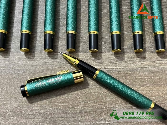 Bút Ký Kim Loại Khoen Cài Hình Đầu Rồng - Khắc Logo Doanh Nghiệp Liên Việt Xanh