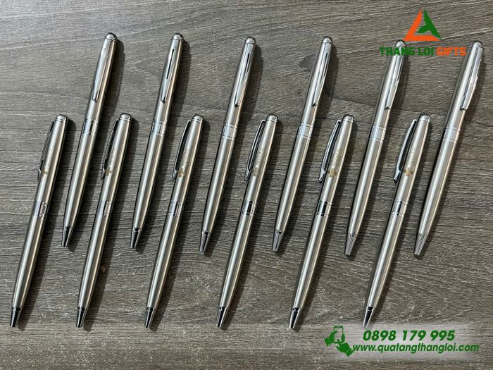Bút Ký Kim Loại Xoay - Khắc Logo Bệnh Viện Hoàn Mỹ Đà Nẵng