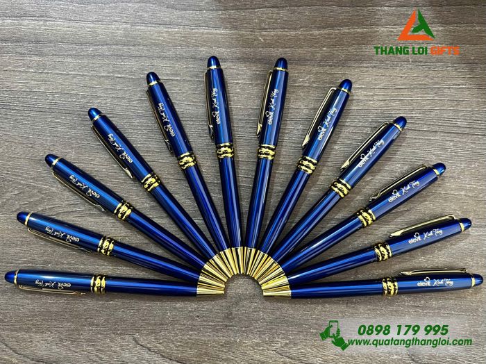 Bút Ký Kim Loại Xoay Màu Xanh Khoen Vàng - Khắc Tên Làm Quà Tặng
