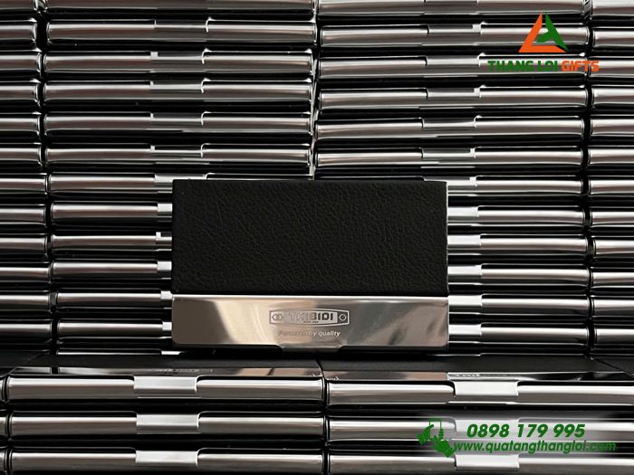 Hộp Đựng Namecard Vuông Màu Đen - Khắc Logo Doanh Nghiệp THIBIDI