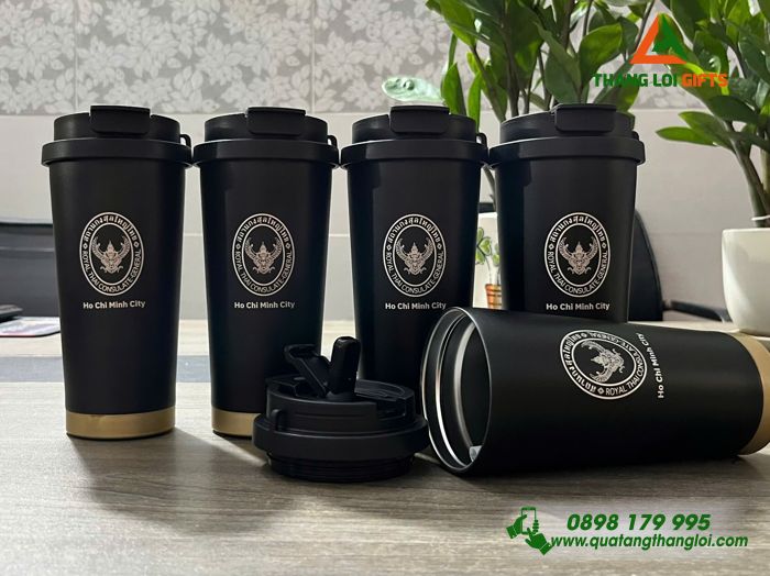 Ly Giữ Nhiệt 530ml Màu Đen - Khắc Logo Tổng Lãnh Sự Quán Vương Quốc Thái Lan Tại TP.HCM