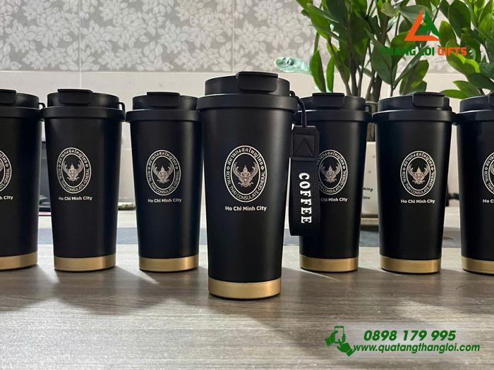 Ly Giữ Nhiệt 530ml Màu Đen - Khắc Logo Tổng Lãnh Sự Quán Vương Quốc Thái Lan Tại TP.HCM