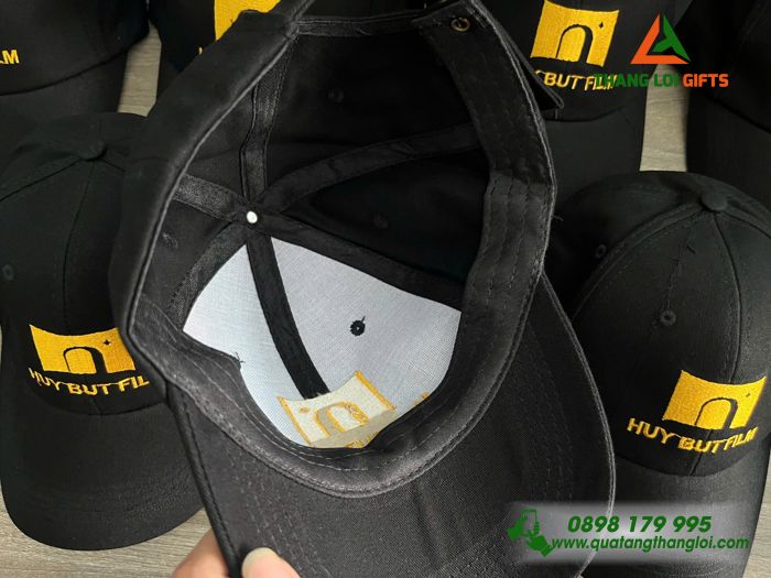 Nón Vải Kaki Màu Đen - Thêu Logo HUY BUT FILM
