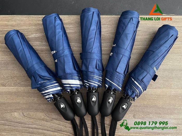 Ô Dù Cầm Tay Gập 3 Màu Xanh Đậm - In Logo Tổng Lãnh Sự Quán Thái Lan Tại TP.HCM