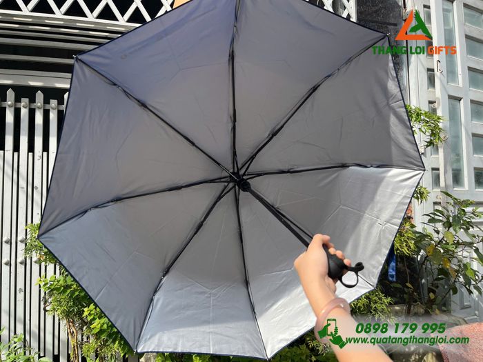 Ô Dù Cầm Tay Gập 3 Màu Xanh Đậm - In Logo Tổng Lãnh Sự Quán Thái Lan Tại TP.HCM