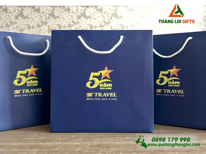 Túi Giấy Ivory Màu Xanh - In Logo Doanh Nghiệp SST TRAVEL