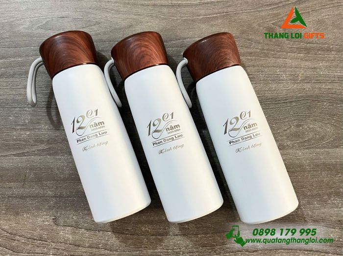 Bình Giữ Nhiệt Nắp Gỗ Màu Trắng - Khắc Logo Lớp 12C1 Trường THPT Phan Đăng Lưu