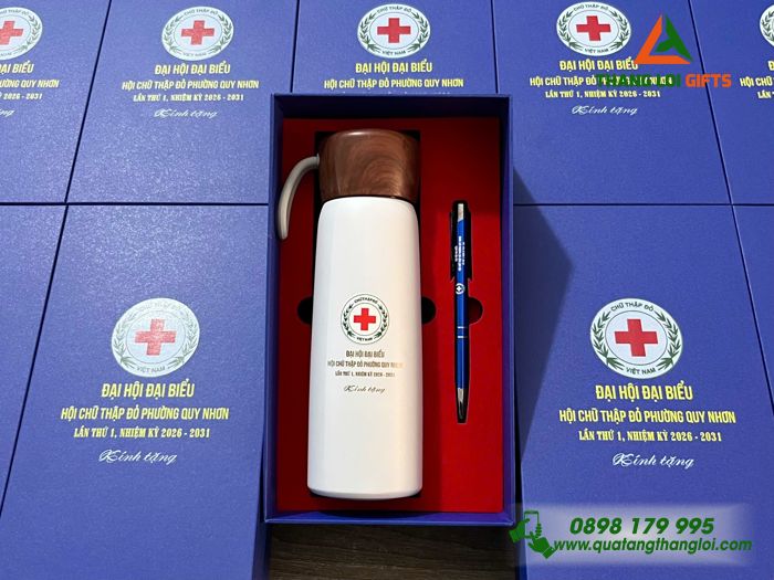 Combo Quà Tặng (Bình & Bút) - In Khắc Logo Hội Chữ Thập Đỏ Phường Quy Nhơn Làm Quà Đại Hội