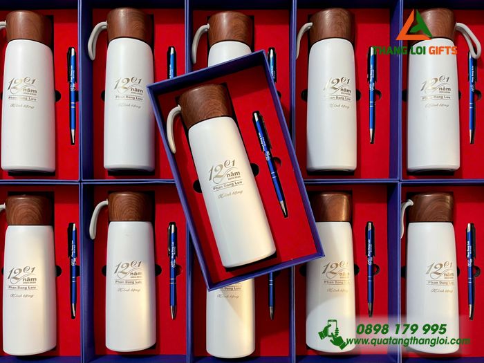 Bộ Quà Tặng (Bình & Bút) - In Khắc Logo Lớp 12C1 Trường THPT Phan Đăng Lưu