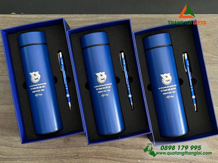 Combo Quà Tặng (Bình & Bút) Màu Xanh - In Khắc Logo Đoàn THCS Xã Thanh Sơn