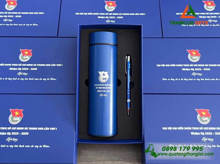 Combo Quà Tặng (Bình & Bút) Màu Xanh - In Khắc Logo Đoàn THCS Xã Thanh Sơn