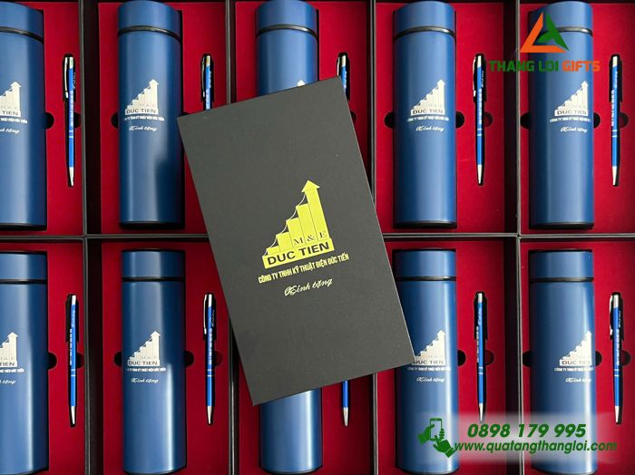 Bộ Quà Tặng (Bình & Bút) Màu Xanh - In Khắc Logo Doanh Nghiệp Kỹ Thuật Điện Đức Tiến