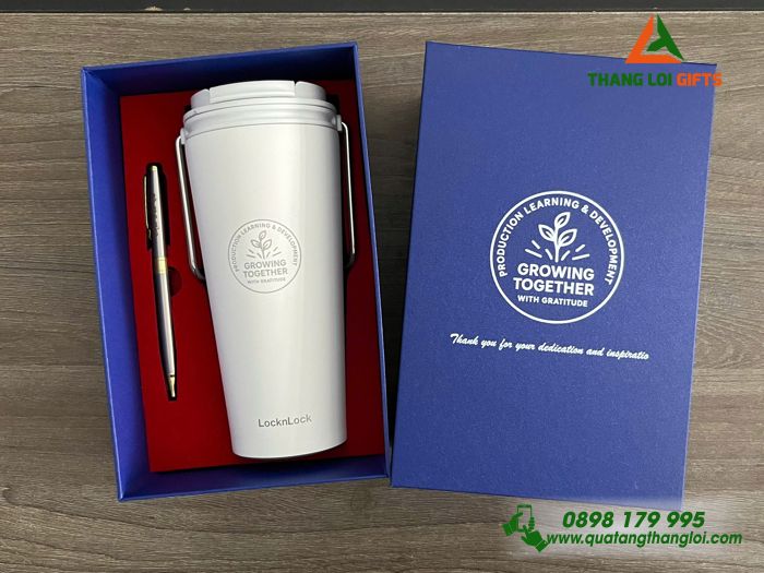 Set Quà Tặng (Ly Lock & Bút) Màu Trắng - In Khắc Logo Growing Together