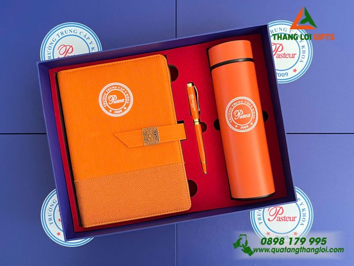 Bộ Quà Tặng (Sổ+ Bình+ Bút) Màu Cam - In Khắc Logo Trường Trung Cấp Y Khoa Pasteur