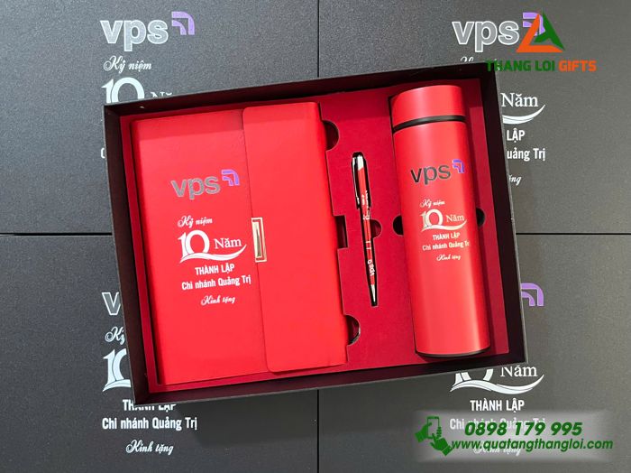 Giftset Quà Tặng (Sổ+ Bình+ Bút) Màu Đỏ - In Khắc Logo Kỷ Niệm 10 Năm Thành Lập Doanh Nghiệp VPS