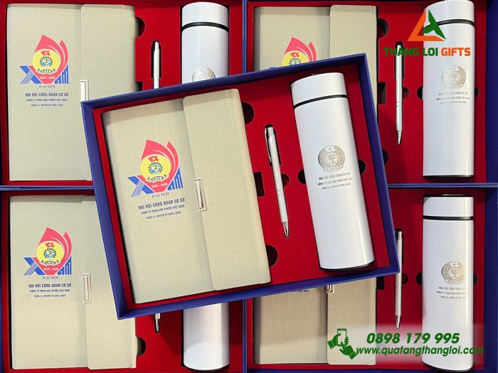 Bộ Quà Tặng (Sổ+ Bình+ Bút) Màu Trắng - In Khắc Logo Đại Hội Công Đoàn Doanh Nghiệp Vạn Phước