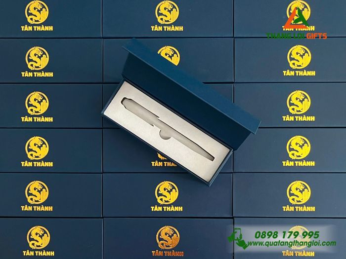 Hộp Giấy Đựng Bút Màu Xanh - Ép Kim Vàng Logo Doanh Nghiệp Tân Thành