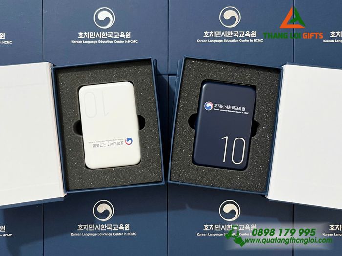 Pin Sạc Dự Phòng Remax 10.000mAh - In Logo Trung Tâm Ngô Ngữ Tiếng Hàn
