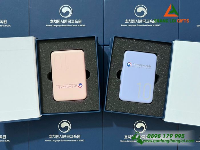 Pin Sạc Dự Phòng Remax 10.000mAh - In Logo Trung Tâm Ngô Ngữ Tiếng Hàn