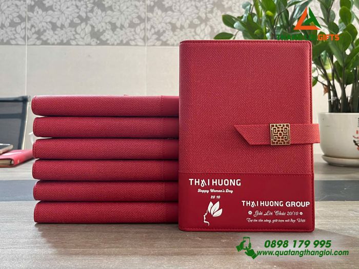 Sổ Da Bìa Còng Màu Đỏ - In Logo Doanh Nghiệp Thái Hương Group