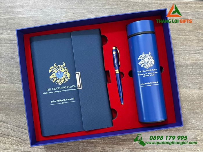 Set Quà Tặng (Sổ+ Bình+ Bút) Màu Xanh - In Khắc Logo Trung Tâm Giáo Dục THE LEARNING PLACE