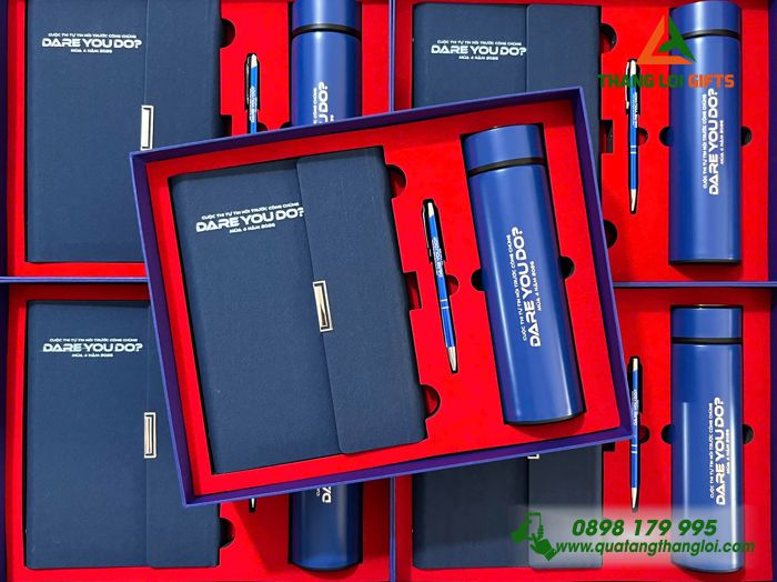 Set Quà Tặng (Sổ+ Bình+ Bút) Màu Xanh - In Khắc Tên Cuộc Thi DARE YOU DO Mùa 4 Năm 2026