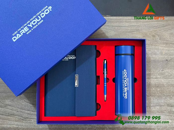 Set Quà Tặng (Sổ+ Bình+ Bút) Màu Xanh - In Khắc Tên Cuộc Thi DARE YOU DO Mùa 4 Năm 2026