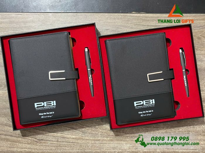 Combo Quà Tặng (Sổ & Bút) Màu Đen - In Khắc Logo PBI Personal Branding Institute