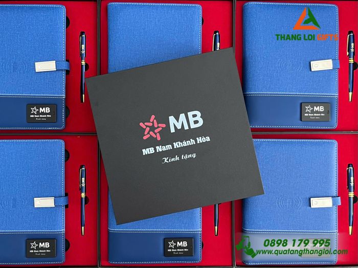 Combo Quà Tặng Cao Cấp (Sổ Đa Nắng & Bút) In Khắc Logo Ngân Hàng MB
