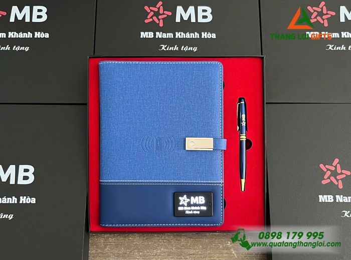 Combo Quà Tặng Cao Cấp (Sổ Đa Nắng & Bút) In Khắc Logo Ngân Hàng MB