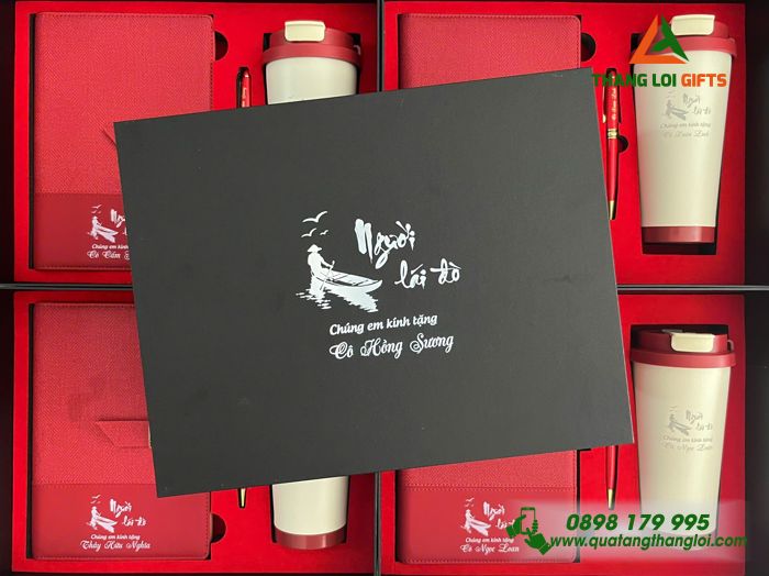 Giftset Màu Đỏ (Sổ+ Ly+ Bút) - In Khắc Hình Ảnh Người Lái Đò Làm Quà Tặng