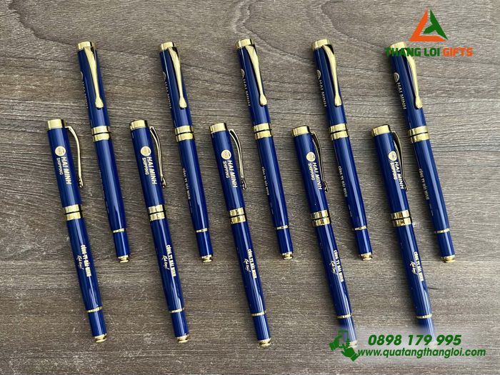 Bút Ký Kim Loại Nắp Màu Xanh Khoen Vàng - Khắc Logo Doanh Nghiệp Hải Minh